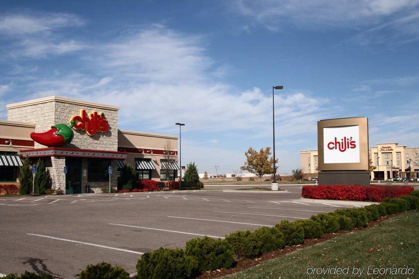 Hampton Inn & Suites Wichita-Northeast Ausstattung foto