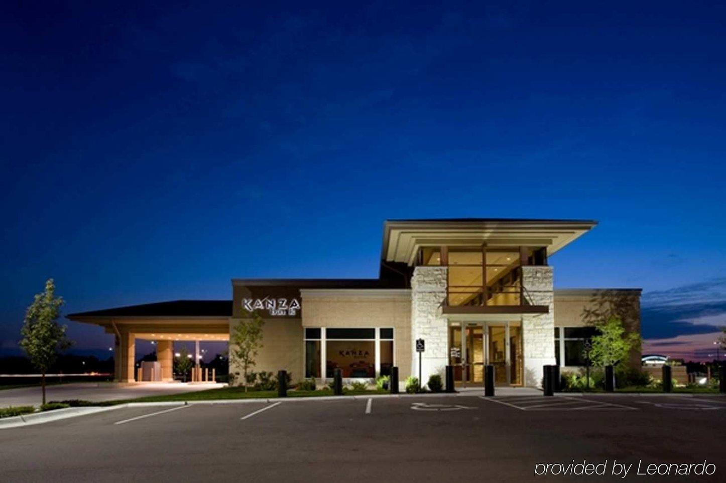 Hampton Inn & Suites Wichita-Northeast Ausstattung foto